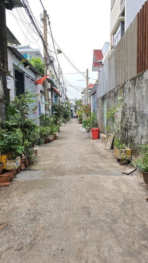 giảm 100tr giá mới 7.35 tỷ - trả là chốt - hxh - ngay vòng xoay phạm văn đồng - ql13