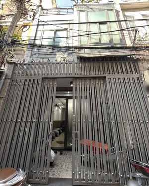 bán căn nhà 105m2, ngay chợ bùi văn ba, đường huỳnh tấn phát, quận 7, giá rẻ nhất khu vực