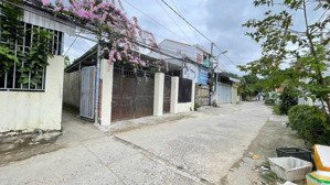 cần bán lô đất đẹp tiện ích đầy đủ gần các dự án lớn, sun nha trang, làng đại học đang triển khai