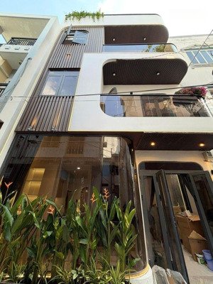 phú nhuận thích quảng đức 38m2, nở hậu 6.3m, 3 tầng 4pn giá 7,9 tỷ