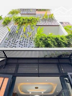 tôi cần bán nhà 75m2 hẻm nguyễn gia trí - bình thạnh, ngay đại học hồng bàng, cho thuê 23tr