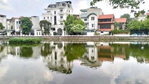 hàng vip- hiếm - phố bồ đề
biệt thự lõi - phân lô quân đội - vỉa hè 3 ô tô tránh đỗ