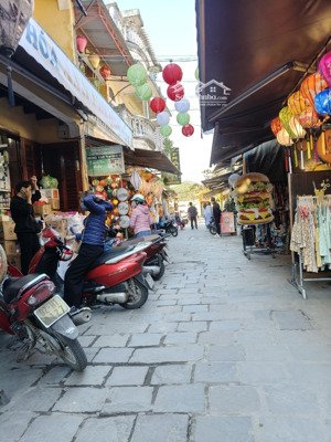 chỉ 1 căn duy nhất -bạch đằng, trung tâm phố cổ hội an - doanh thu 100tr/tháng