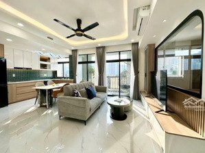 cần bán gấp mỹ phước pmh q7, 107m, 3pn, 2wc, nhà đẹp lung linh, khu an ninh, siêu thị, trường học..