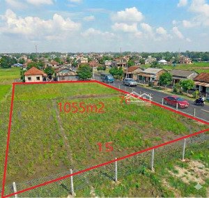 tôi cần bán lô đất vườn 15x76 có 300m2 thổ cư gần kcn tây bắc giá 2 tỷ 9 còn tl