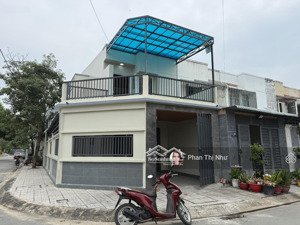 căn góc 2 mt sát công viên !! 3pn -3wc - đường nhựa 10m! ban công rộng ! có thể làm vườn nhỏ!