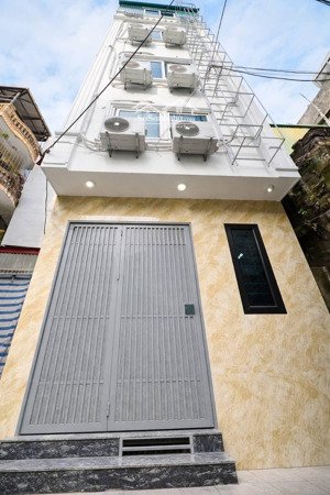 bán nhà 6 tầng đức diễn giá chỉ 9.89 tỷ lô góc thang máy dòng tiền 40tr/