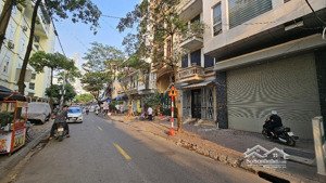 hoàng diệu 55m/ 4tầng, phân lô ô tô đỗ cửa, khu an ninh tốt. kd ol và vp, trunh tâm phố cổ, giá 11t