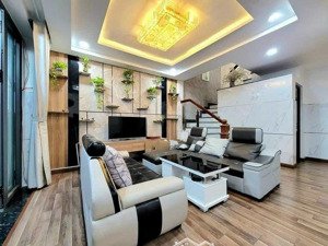 rẻ nhất khu vực quận 3 chỉ 6 tỷ 350 nhà pasteur - phường võ thị sáu shr đang cho thuê 1400usd/tháng