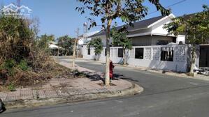 Bán đất 2 mặt tiền gần Trường Nguyễn Trãi, Phường Phước Hậu - Vĩnh Long (P3 cũ)