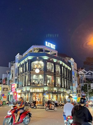 32 tỷ về 26 tỷ! bán nhà mặt tiền 120 trần hưng đạo, phạm ngũ lão, q1 (5x20m) 4 tầng thuê 120tr