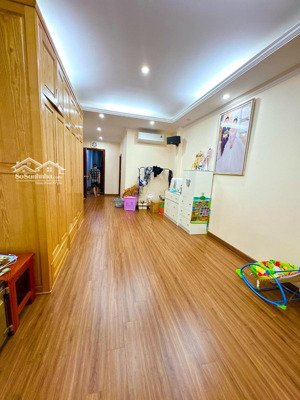 bán nhà riêng 80m2 tại ngõ tự do, trần đại nghĩa, hai bà trưng, hà nội, ô tô tránh xe máy, 17,9 tỷ