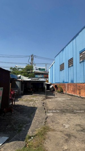 bán nhà mtkd lý thánh tông dt 5x27.5m, cấp 4, giá tốt 15 tỷ