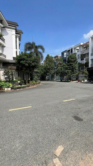 bán 2 mặt tiền bùi ta hán an phú q2 13*16m 310 triệu/m2