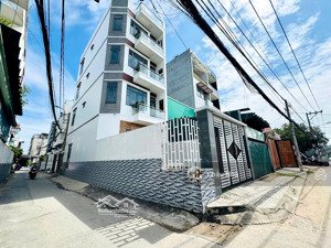 bán gấp siêu phẩm góc 2 mặt tiền đường p.trường thọ, 5 tầng mới toanh, gần ga metro-kinh doanh tốt