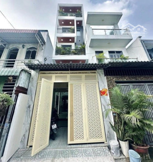 nhà ngộp 3tỷ9/74.2m2 ngay tôn thất đạm -quận 1. đang cho thuê 25triệu gần ngay saigon centre