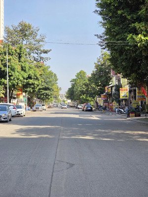 bán 3 lô đất mt kinh doanh, kdc sóng thần b vincom p.dĩ an, tp.dĩ an