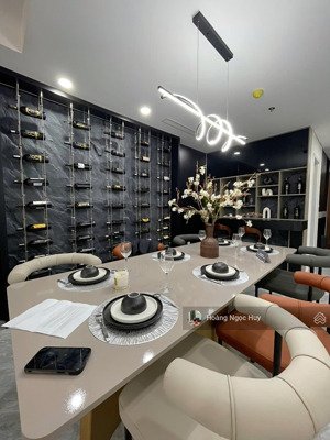 cập nhật quỹ căn thuê 3-4 phòng ngủ. giá cực tốt tại discovery complex. lh: 