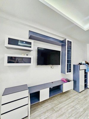 cho thuê ch scenic valley 1. 77m2 2pn full nt. giá chỉ 18 tr/tháng.