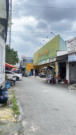 bán nhà đường số 5 linh xuân 2pn 49.5m2, ngay chợ, chỉ 3.8 tỷ. như: 