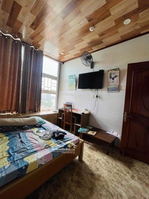 bán ch tại la casa, đào trí, quận 7. 126m2 3pn, 3wc giá cực chất 6,5 tỷ.