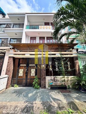 cho thuê villa đường trần não- 6 phòng giá 38 triệu