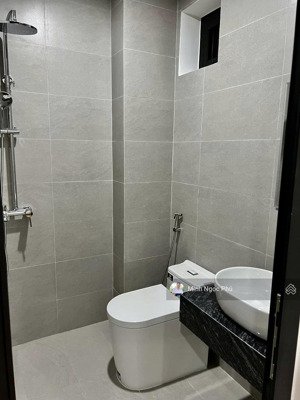 bán tòa 5 tầng 9 căn hộ mặt tiền nguyễn bỉnh khiêm đà nẵng