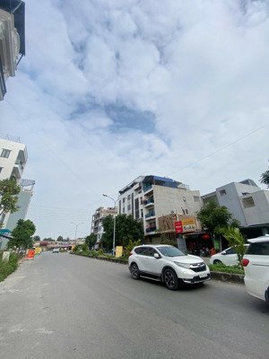 spcc - bán đất tđc đông khê 2 (cây đa 13 gốc) đằng giang - nq - hp. diện tích 40m2 đường 12m