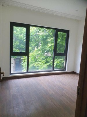 giảm sốc 30%, căn 48m hoàn thiện 5 tầng ở phân khu san hô