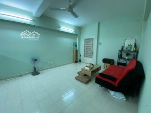 chính chủ cần bán gấp chung cư quận 2, 45m2