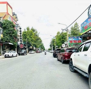 bán cặp lô kdc phú thịnh, p. long bình tân mặt tiền kinh doanh buôn bán, 10x23m. sổ hồng thổ cư