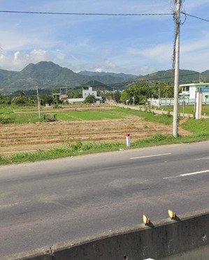 cho thuê đất quốc lộ 1a ngay khu công nghiệp