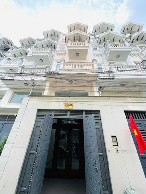 cần cho thuê nhà mới nguyên căn khu dân trí cao đồng bộ phường 6 - gò vấp - full nội thất - p6 - gv