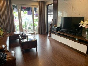 tôi bán căn hộ khu đô thị trung hoà nhân chính: 65m2, 2 ngủ, 2vs