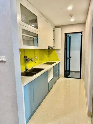 cần tiền bán gấp căn hộ goldmark tòa s4 hồ tùng mậu, dt 78m,2pn,2 vs, giá 7,3 tỷ, lh 