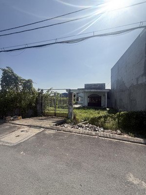 bán đất mặt tiền đường an phú đông q12 gần sông sài gòn