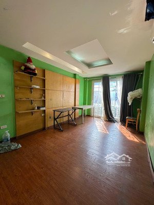 cho thuê căn hộ gồm 2 phòng ngủ, bếp rộng, ban công rộng phù hợp gia đình thuê ở