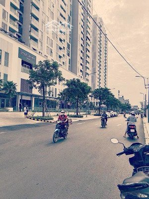 hiếm! nhà mặt tiền hẻm thủ đức gần vạn phúc city sổ riêng 70m2