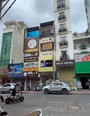 chỉ 22.5 tỷ sở hữu đất vàng quận 1 - ngay sát lê thánh tôn - xây mini hotel cực đỉnh.