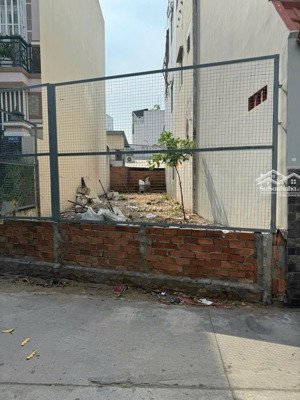 chính chủ bán lô đất hướng đông nam gần bv lê văn thịnh