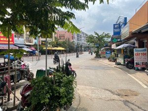 trung tâm q8, đường hoàng kim giao shophouse 2 tầng 100m2 sử dụng, đường lớn buôn bán đông giá 7 tỷ