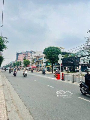 bán nhà mặt tiền khu vip trường chinh,p.tân bình. q tân bình. 9,5x37,nỡ hậu 37m. giá 160 tỷ tl.