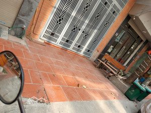 chính chủ tôi bán nhà phân lô liền kề ngô thì nhậm hà đông gara ô tô tránh kinh doanh 48m5t 15,9 tỷ