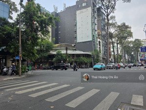 nhà đẹp quận 1 - ngõ xe hơi thông tôn thất tùng - 76m2 x 4 tầng - dòng tiền 480tr/năm - giá 25.9t