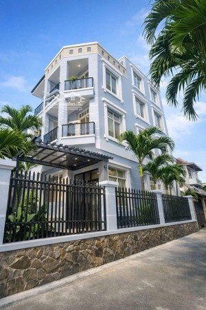 bán nhà 5x15m, 4tầng giá 13.3tỷ, mt đường số 25 p.tân quy q.7