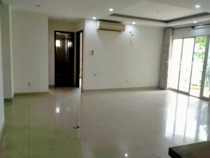 bán chcc saigonland (90m2, 3pn, giá 5,4tỷ) view landmark, sổ hồng, vị trí trung tâm ,giá quá tốt