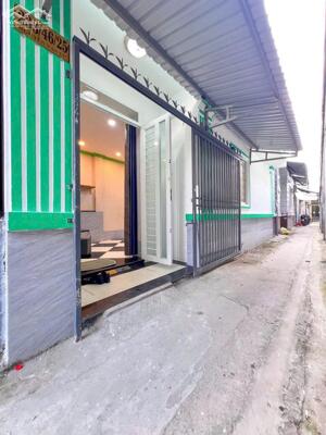 Nhà trệt lầu mâm đúc - Hẻm 311 Nguyễn Văn Cừ - Gần trường đại học Kỹ Thuật