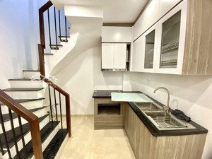 hàng hiếm đội cấn ba đình | 6 tỷ | nhà mới đẹp ở ngay oto vào gần nhà.