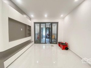 ngay ngã tư gò mây - 92m2 (4x23m) - cấp 4 mới đẹp ở ngay - tặng full nội thất - 5.2 tỷ tl