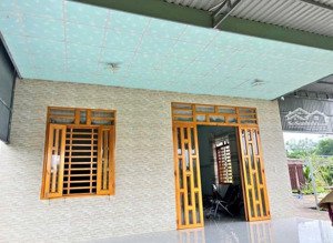 chủ kẹt tiền muốn ra gấp căn vườn sẵn nhà, vườn cây ăn quả giá chỉ 250tr/2100m2